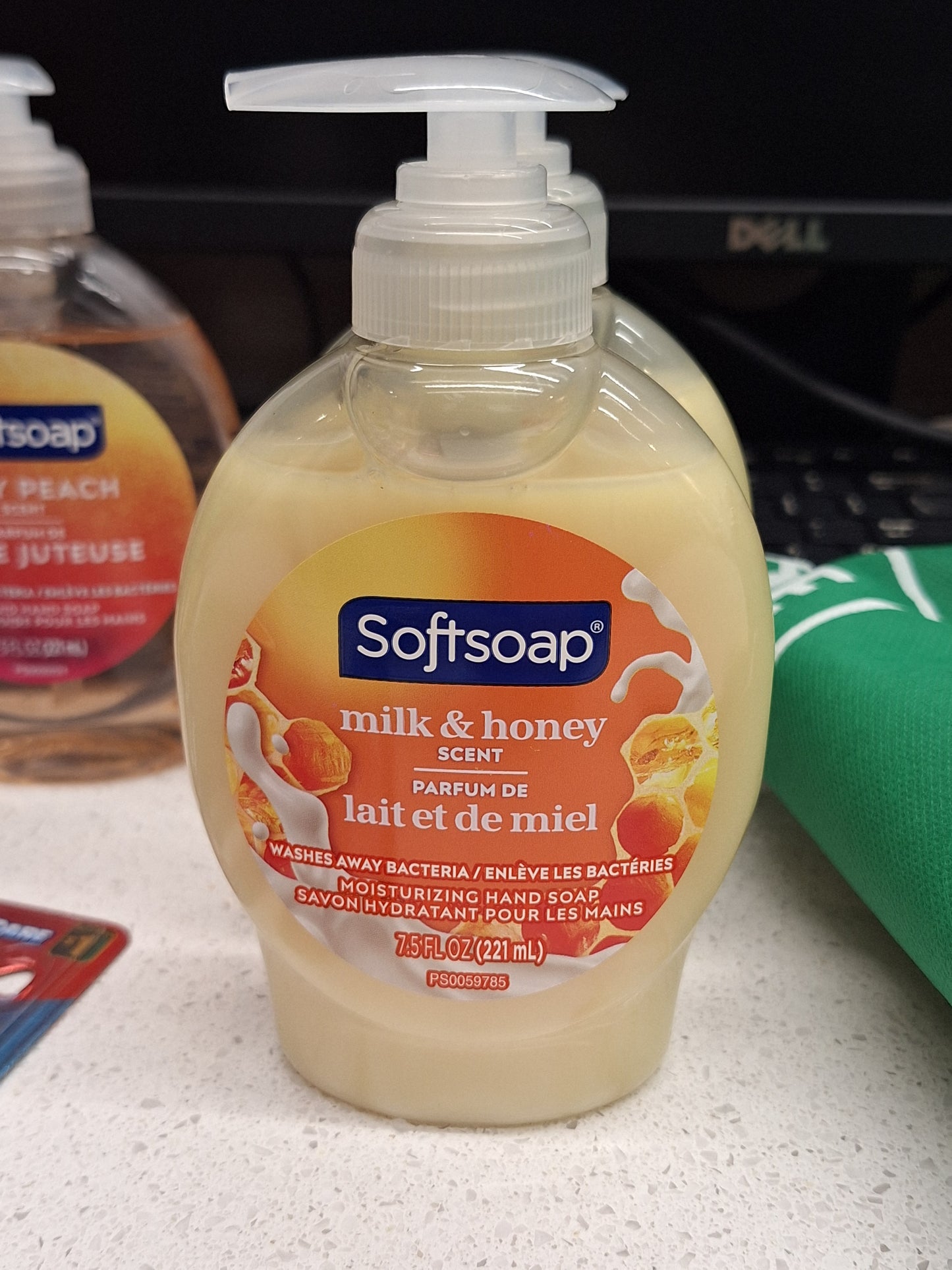 Milk & honey Softsoap